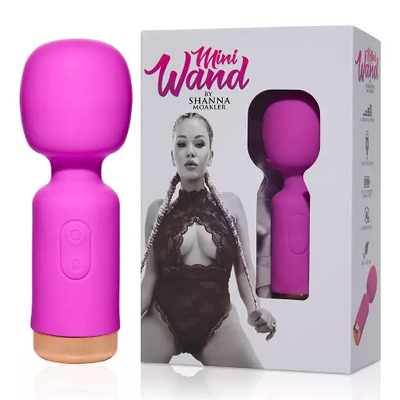 Shanna Moakler Mini Wand