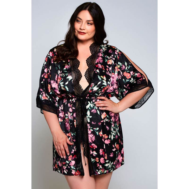 Lucia Robe
