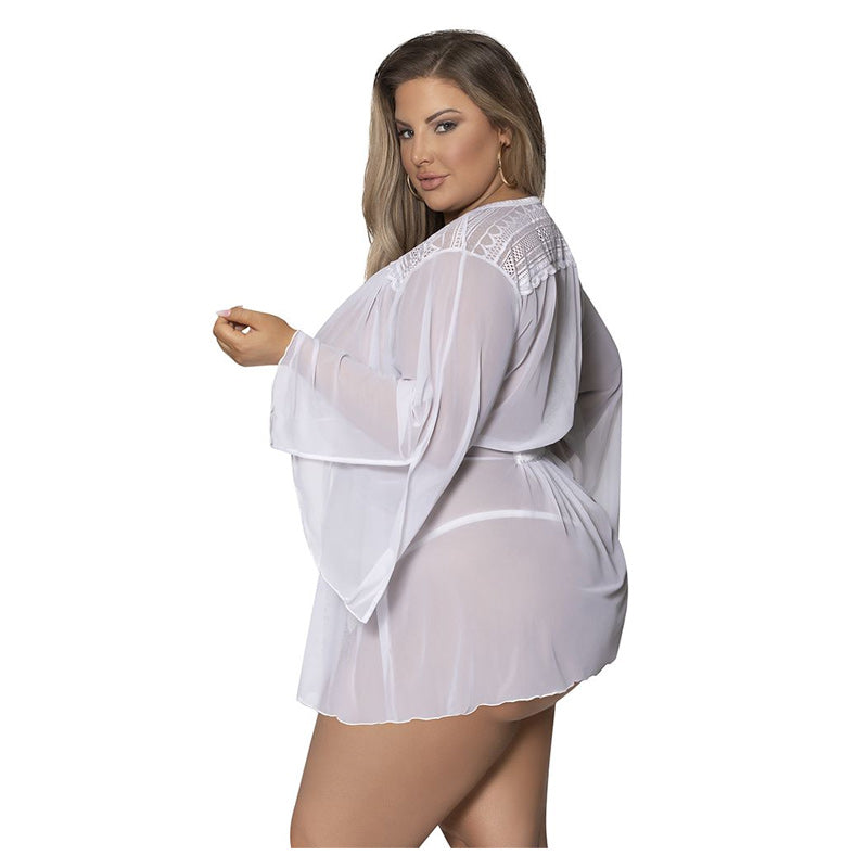 Modern Romance Flowing Short Robe