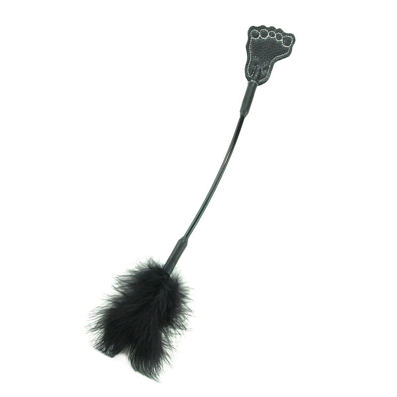 Sex & Mischief Toe Tickler - Black Feather