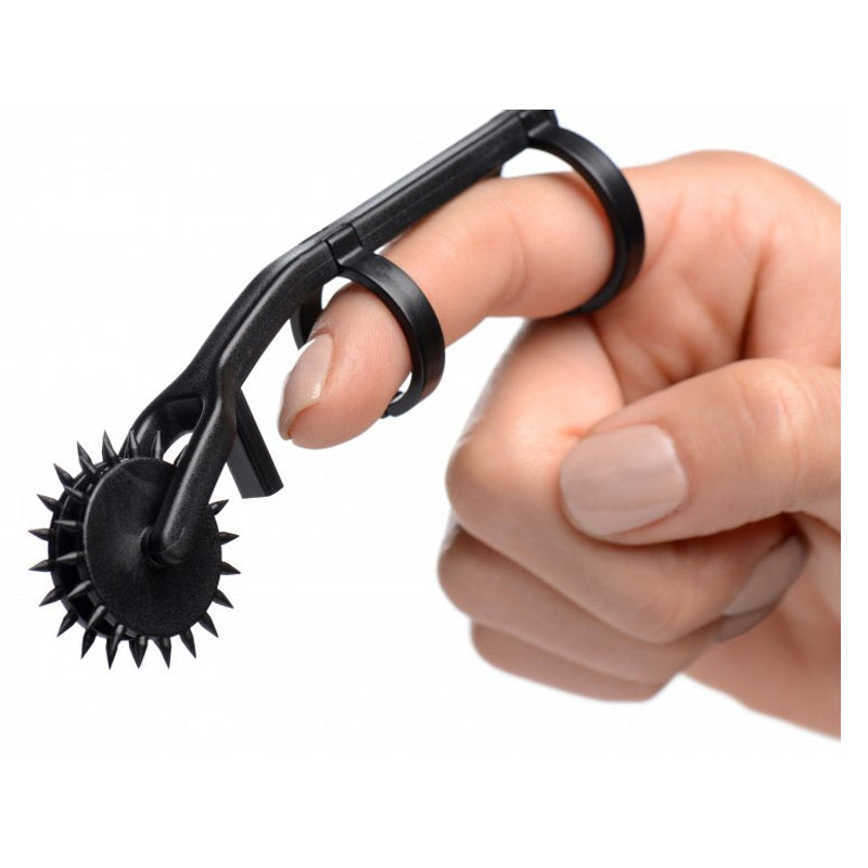 Thorn Double Finger Pinwheel