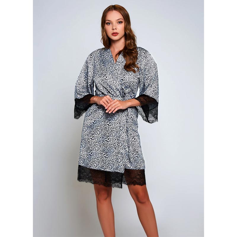 Carmen Robe