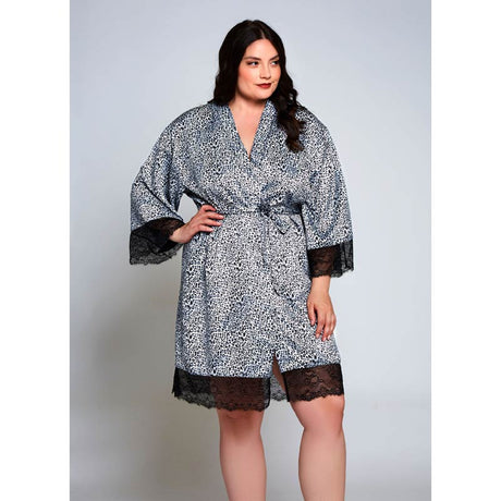 Carmen Robe