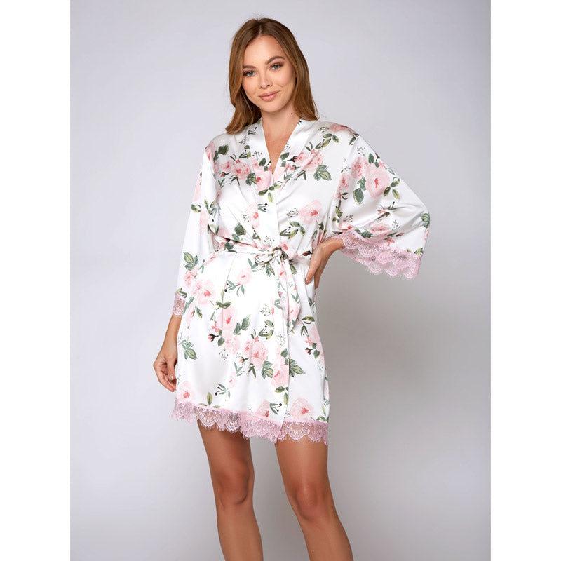 Evangeline Robe