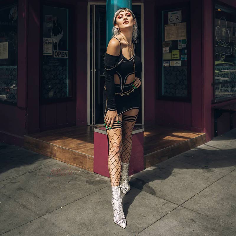 Kixies Michelle Large Diamond Fishnet Thigh Highs